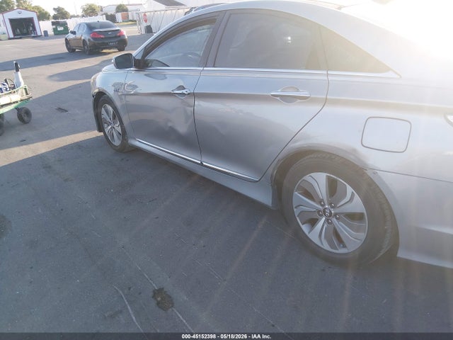 2015 Hyundai Sonata Hybrid Limited მანქანა იყიდება აუქციონზე, vin: KMHEC4A40FA126329, აუქციონის ნომერი: 45152398