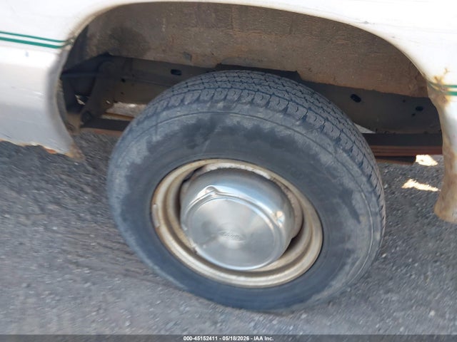 45152411 :رقم المزاد ، 1FTNE24L96DB42758 vin ، 2006 Ford E-250 Commercial/recreational مزاد بيع