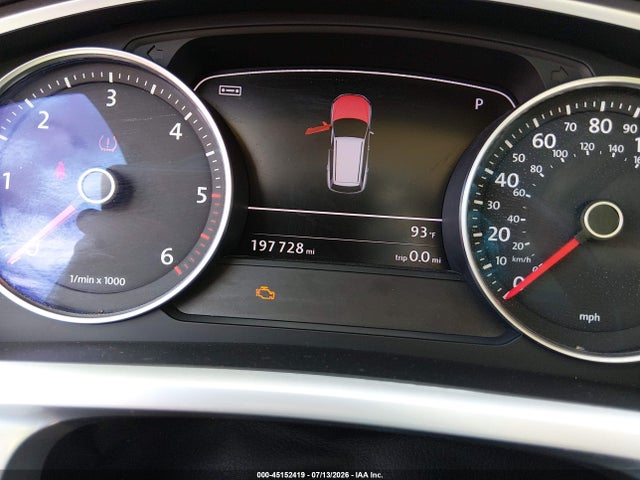 2011 Volkswagen Touareg Tdi Executive მანქანა იყიდება აუქციონზე, vin: WVGFK9BP7BD005786, აუქციონის ნომერი: 45152419