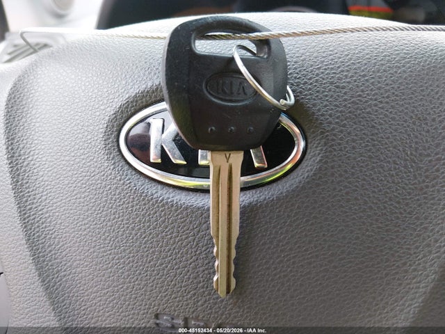 45152434 :رقم المزاد ، KNDMG4C75B6389019 vin ، 2011 Kia Sedona Lx مزاد بيع