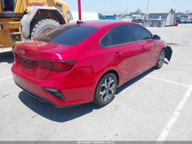 Продажа на аукционе авто 2021 Kia Forte Lxs, vin: 3KPF24AD5ME386604, номер лота: 45152447