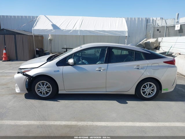 2020 Toyota Prius Prime Limited მანქანა იყიდება აუქციონზე, vin: JTDKARFP8L3135700, აუქციონის ნომერი: 45152448