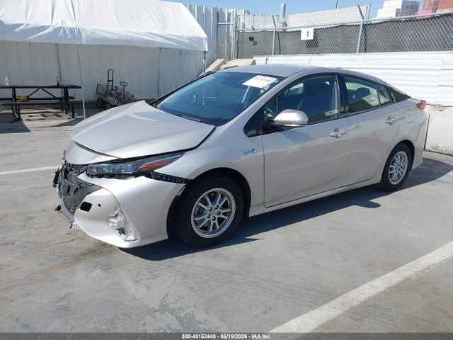 2020 Toyota Prius Prime Limited მანქანა იყიდება აუქციონზე, vin: JTDKARFP8L3135700, აუქციონის ნომერი: 45152448