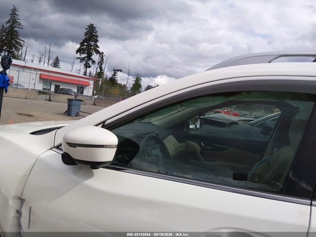 Nissan ROGUE SV 2019 5N1AT2MT0KC840479 Image 14