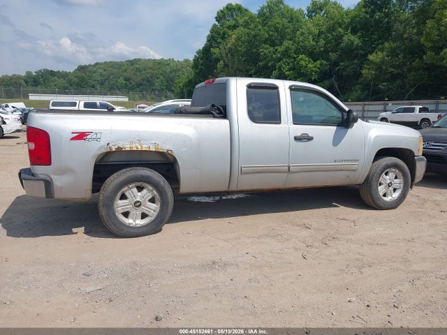 Продаж на аукціоні авто 2013 Chevrolet Silverado 1500 Lt, vin: 1GCRKSE71DZ188080, номер лоту: 45152461