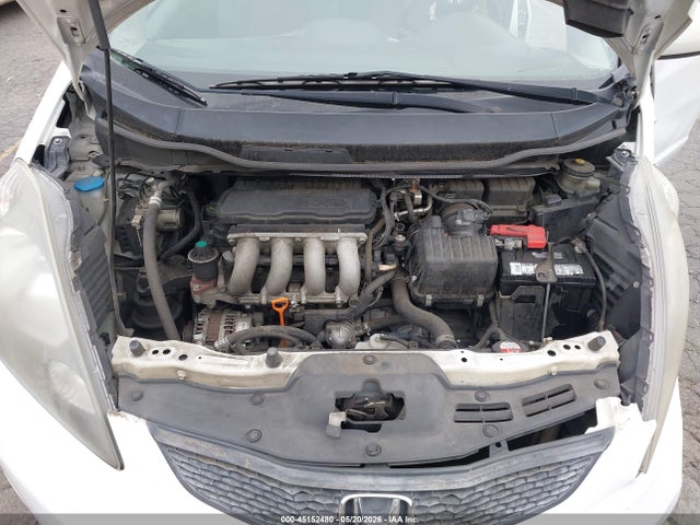 45152480 :رقم المزاد ، JHMGE8G37DC038407 vin ، 2013 Honda Fit مزاد بيع