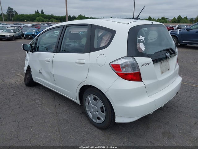 45152480 :رقم المزاد ، JHMGE8G37DC038407 vin ، 2013 Honda Fit مزاد بيع
