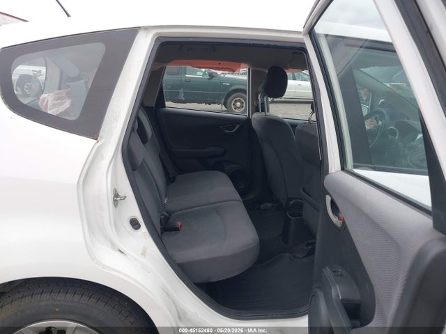 45152480 :رقم المزاد ، JHMGE8G37DC038407 vin ، 2013 Honda Fit مزاد بيع