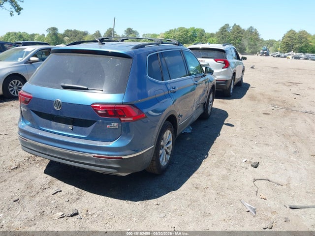 Продажа на аукционе авто 2018 Volkswagen Tiguan 2.0t Se/2.0t Sel, vin: 3VV2B7AX2JM099167, номер лота: 45152498