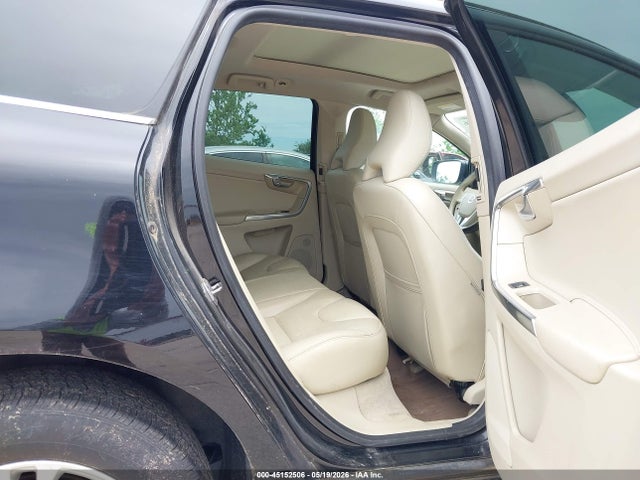 Продажа на аукционе авто 2015 Volvo Xc60 T5/t5 Premier, vin: YV4612RK6F2643549, номер лота: 45152506