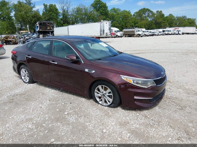 Продажа на аукционе авто 2016 Kia Optima Lx, vin: 5XXGT4L38GG107289, номер лота: 45152530