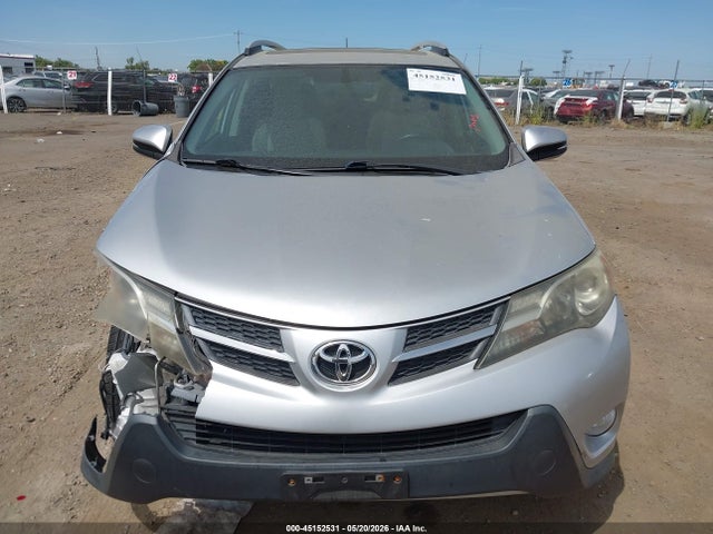 2T3WFREV3FW181536 Toyota Rav4 Xle