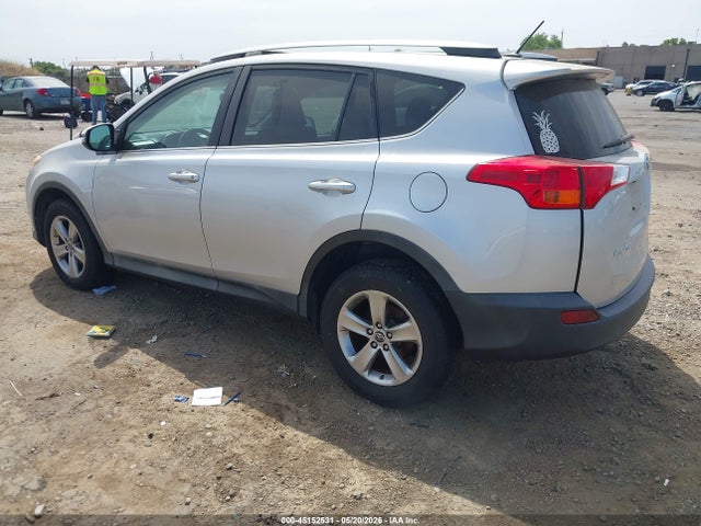 2T3WFREV3FW181536 Toyota Rav4 Xle