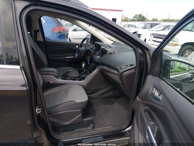 Продаж на аукціоні авто 2015 Ford Escape Se, vin: 1FMCU0GX8FUC23260, номер лоту: 45152549