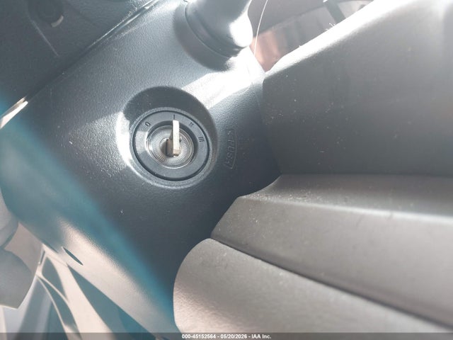 45152564 :رقم المزاد ، 2HKRM4H30DH690987 vin ، 2013 Honda Cr-v Lx مزاد بيع
