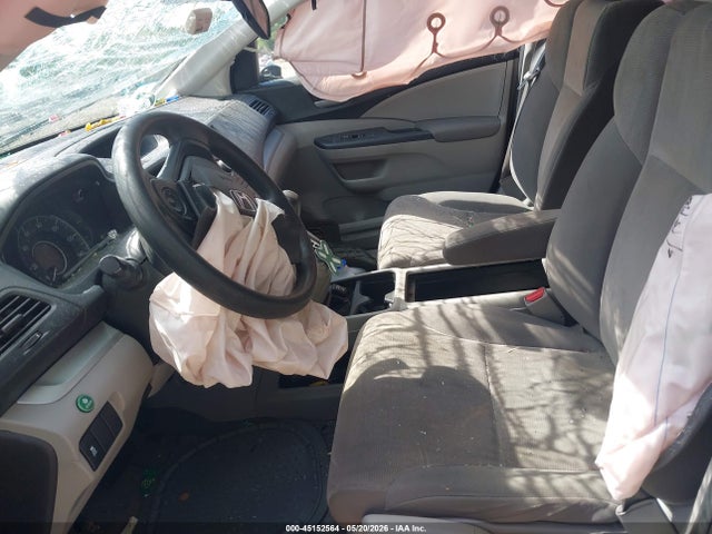 45152564 :رقم المزاد ، 2HKRM4H30DH690987 vin ، 2013 Honda Cr-v Lx مزاد بيع
