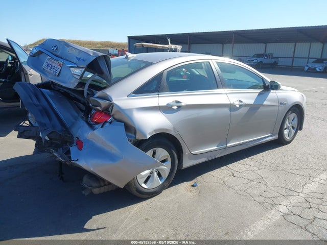 2013 Hyundai Sonata Hybrid მანქანა იყიდება აუქციონზე, vin: KMHEC4A42DA077809, აუქციონის ნომერი: 45152596