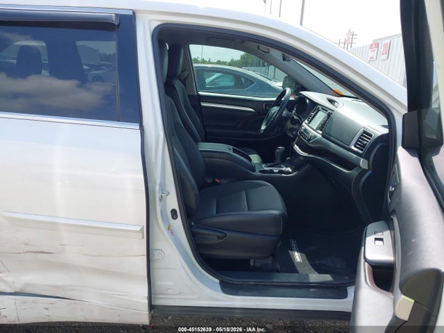 5TDZZRFH4HS217364 Toyota Highlander Le Plus