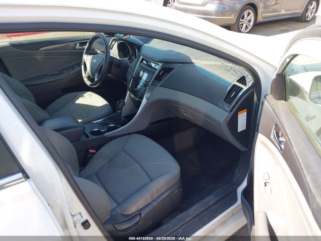 45152650 :رقم المزاد ، KMHEC4A42CA020685 vin ، 2012 Hyundai Sonata Hybrid مزاد بيع