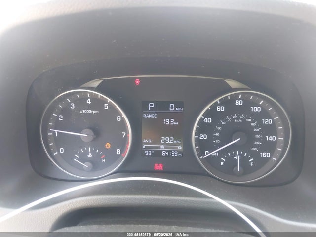 5NPD84LF9HH073917 Hyundai ELANTRA SE