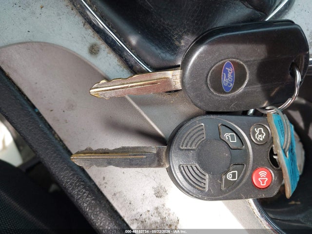 45152734 :رقم المزاد ، 3FAHP0HA0AR243925 vin ، 2010 Ford Fusion Se مزاد بيع