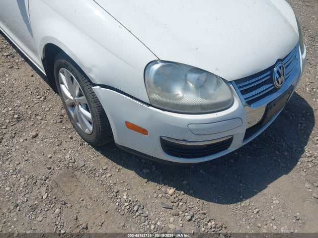45152735 :رقم المزاد ، 3VWRZ7AJ1AM138297 vin ، 2010 Volkswagen Jetta Limited Edition مزاد بيع