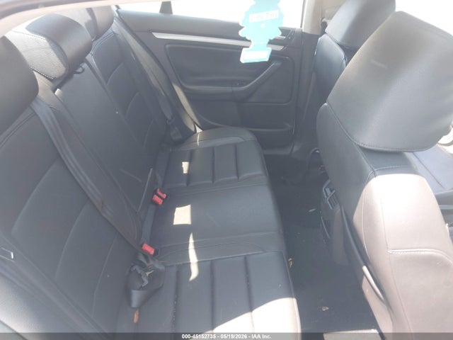 45152735 :رقم المزاد ، 3VWRZ7AJ1AM138297 vin ، 2010 Volkswagen Jetta Limited Edition مزاد بيع
