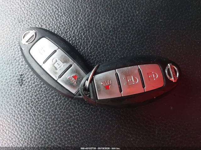 45152739 :رقم المزاد ، 1N6AA1E57HN514712 vin ، 2017 Nissan Titan Sv مزاد بيع