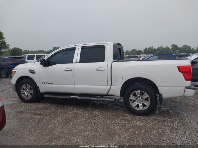 45152739 :رقم المزاد ، 1N6AA1E57HN514712 vin ، 2017 Nissan Titan Sv مزاد بيع