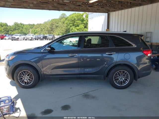 Продажа на аукционе авто 2017 Kia Sorento 2.4l Lx, vin: 5XYPG4A30HG195243, номер лота: 45152748