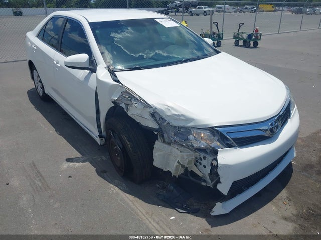 Aukcja sprzedaży 2014 Toyota Camry Le, vin: 4T1BF1FK1EU355518, numer aukcji: 45152759