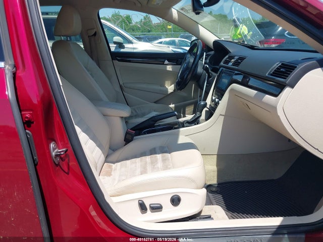 45152781 :رقم المزاد ، 1VWCV7A3XFC009776 vin ، 2015 Volkswagen Passat 2.0l Tdi Sel Premium مزاد بيع