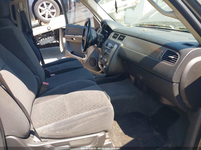 Продажа на аукционе авто 2007 Chevrolet Tahoe Ls, vin: 1GNFC13J77R120919, номер лота: 45152810