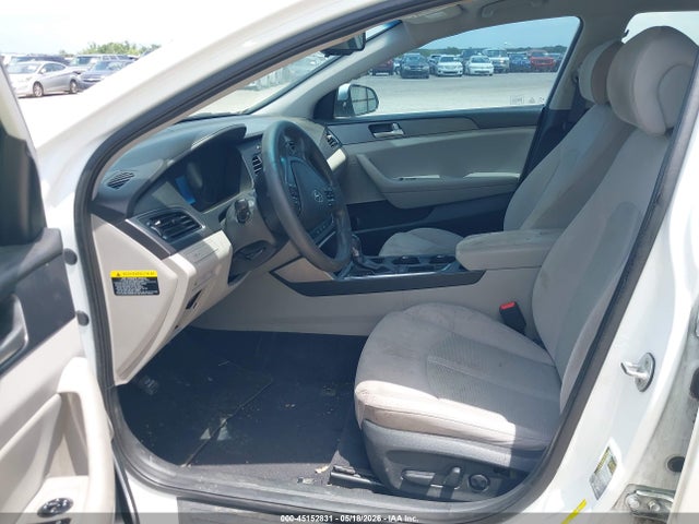 Продажа на аукционе авто 2016 Hyundai Sonata Sport, vin: 5NPE34AF6GH320573, номер лота: 45152831