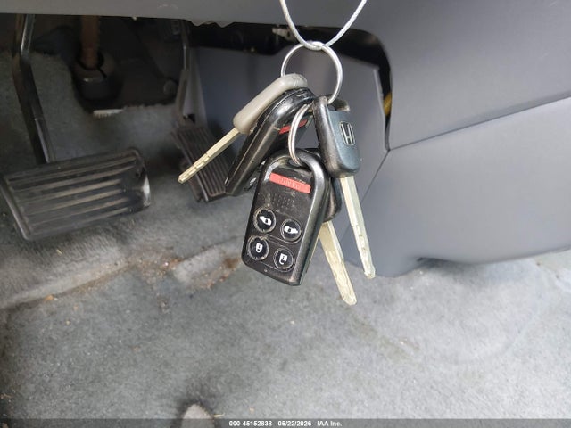 45152838 :رقم المزاد ، 5FNRL38796B422506 vin ، 2006 Honda Odyssey Ex-l مزاد بيع
