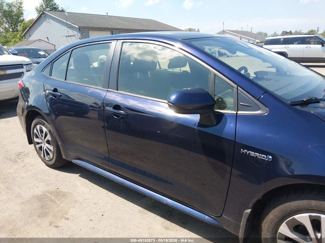 2021 Toyota Corolla Hybrid Le მანქანა იყიდება აუქციონზე, vin: JTDEAMDE5MJ010684, აუქციონის ნომერი: 45152873
