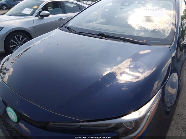 2021 Toyota Corolla Hybrid Le მანქანა იყიდება აუქციონზე, vin: JTDEAMDE5MJ010684, აუქციონის ნომერი: 45152873