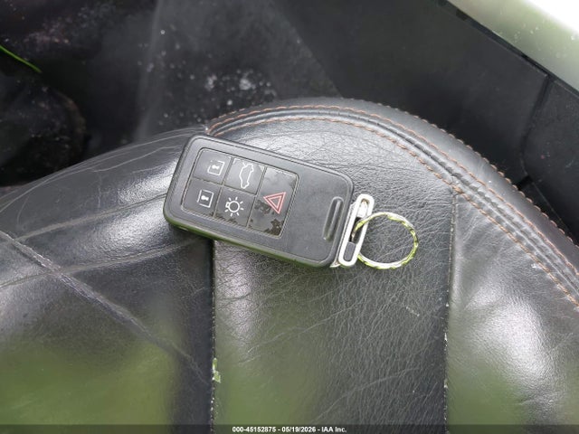 2010 Volvo Xc60 3.2 მანქანა იყიდება აუქციონზე, vin: YV4982DL9A2060958, აუქციონის ნომერი: 45152875