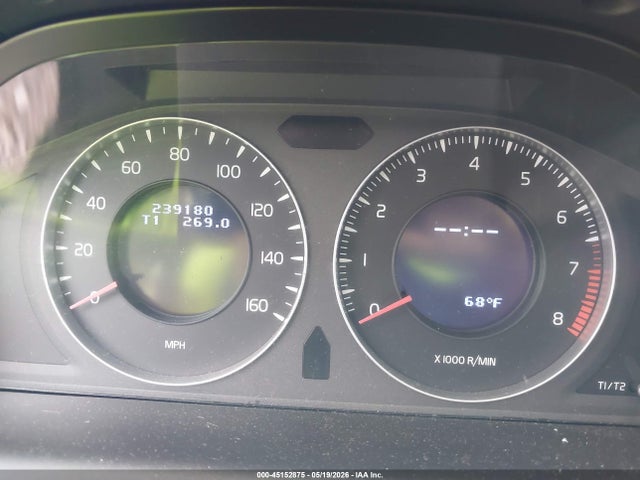 2010 Volvo Xc60 3.2 მანქანა იყიდება აუქციონზე, vin: YV4982DL9A2060958, აუქციონის ნომერი: 45152875