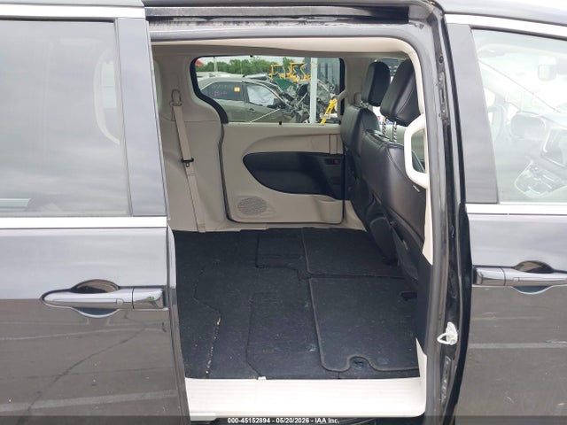 Продаж на аукціоні авто 2022 Chrysler Pacifica Touring L, vin: 2C4RC1BG7NR140445, номер лоту: 45152894
