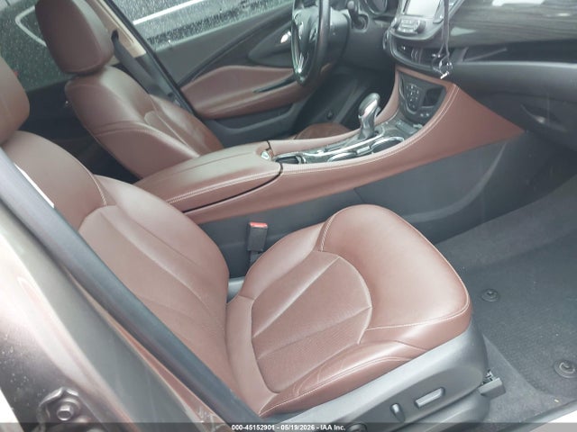 Buick Envision Essence 2017 LRBFXBSA3HD098872 Image 5