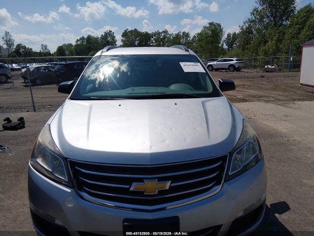 Продажа на аукционе авто 2017 Chevrolet Traverse Ls, vin: 1GNKRFED6HJ342269, номер лота: 45152905