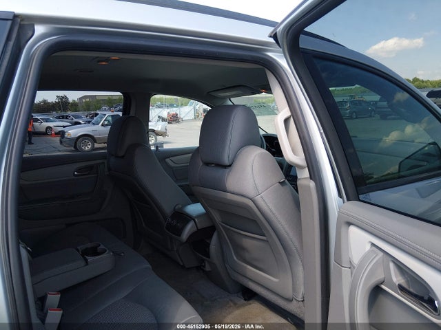 Продажа на аукционе авто 2017 Chevrolet Traverse Ls, vin: 1GNKRFED6HJ342269, номер лота: 45152905