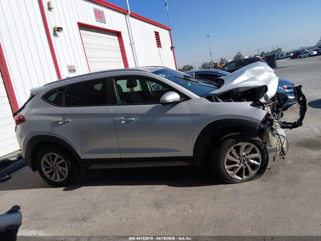 Hyundai Tucson Se Plus 2017 KM8J33A49HU418619 Image 14