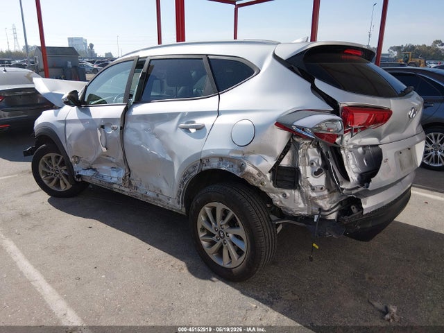 Hyundai Tucson Se Plus 2017 KM8J33A49HU418619 Image 3
