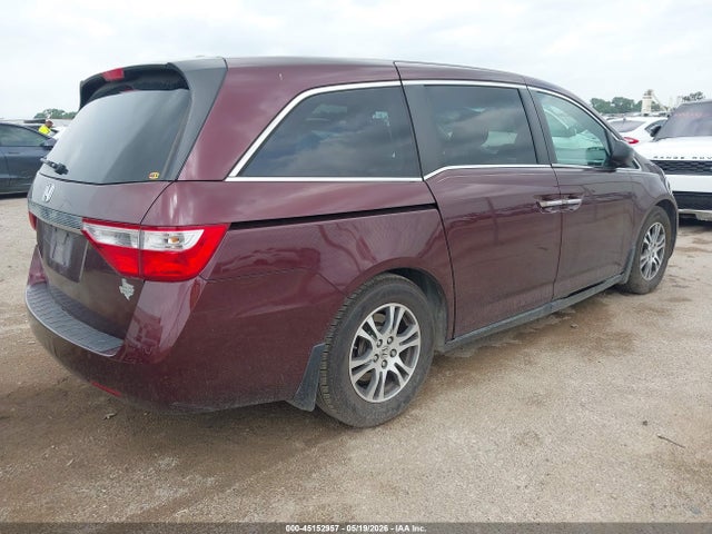 45152957 :رقم المزاد ، 5FNRL5H6XDB011860 vin ، 2013 Honda Odyssey Ex-l مزاد بيع
