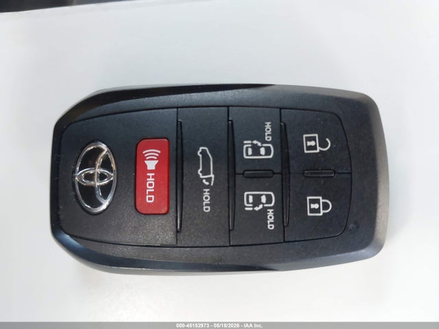 5TDJRKEC1MS005543 Toyota SIENNA XLE