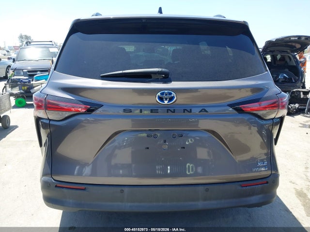 5TDJRKEC1MS005543 Toyota SIENNA XLE