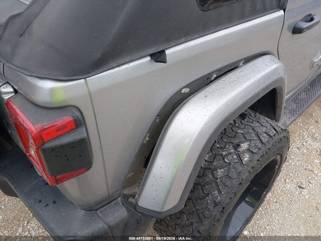 45152981 :رقم المزاد ، 1C4HJXEN1MW653503 vin ، 2021 Jeep Wrangler Unlimited Sahara 4x4 مزاد بيع