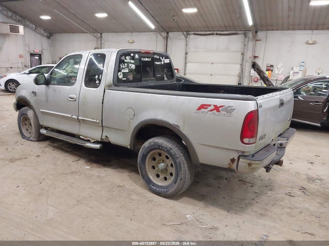 45152987 :رقم المزاد ، 1FTRX18L13NA57418 vin ، 2003 Ford F-150 Lariat/xl/xlt مزاد بيع
